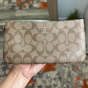 COACH Signature Coated Canvas Wristlet Wallet
